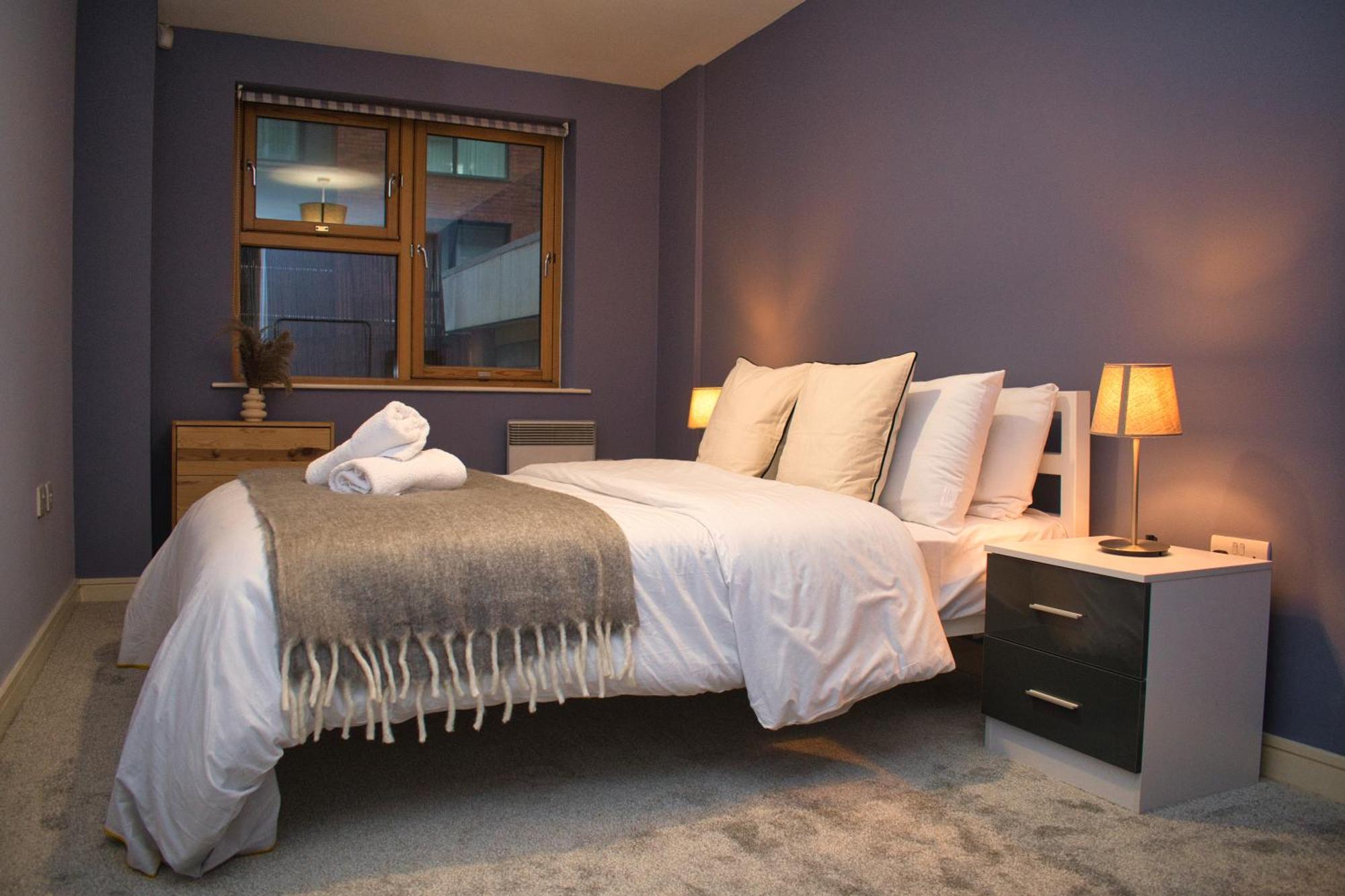 Spacious City Centre Apt - Free Parking - Ao Arena Manchester Buitenkant foto